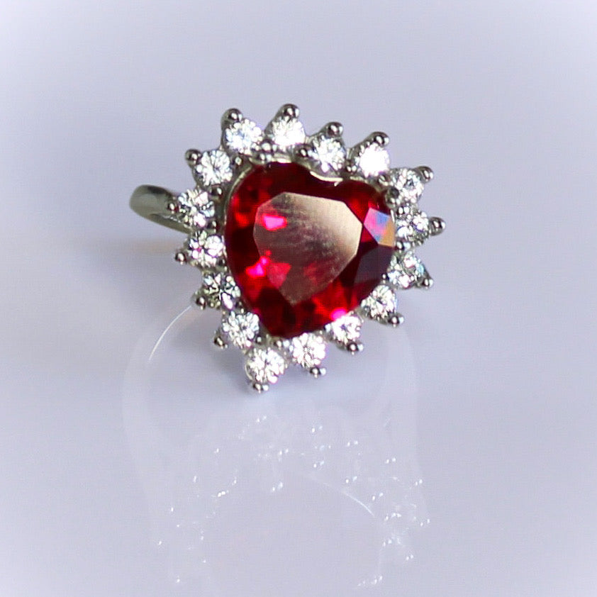 Capulet XL Ring